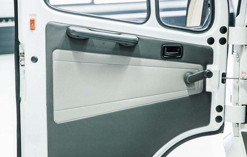 mercedes benz history back to the origins door