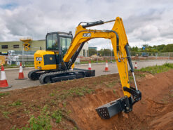Midi escavatore JCB 65R-1