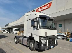 Trattore stradale Renault RVI T460