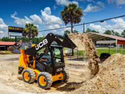 Minipala compatta JCB 155